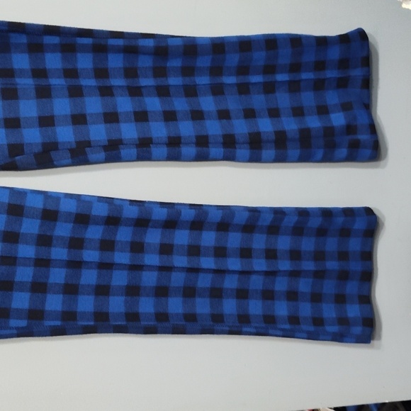 Maeve by Anthropologie. Blue and black plaid pants, super comfy. Size small - Picture 2 of 8